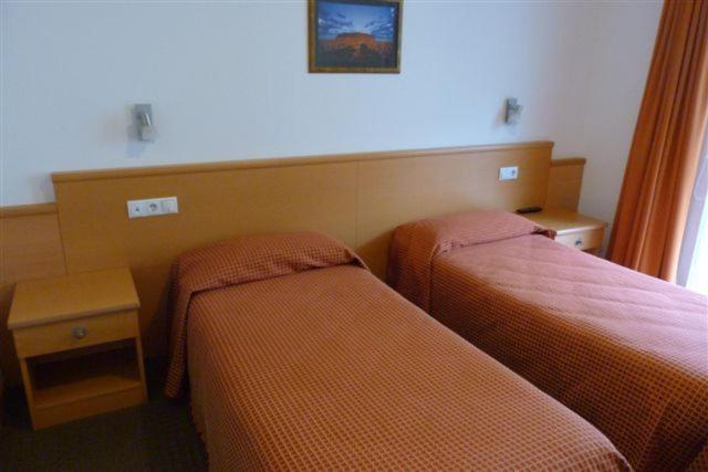 Garni Cremona Bed and Breakfast Brixen Rum bild